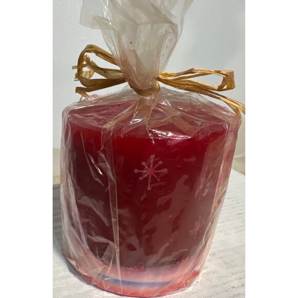 Snowman Holiday Pillar Candle 3 Inch Pillar Danson Decor Inc. Red Handpainted - Picture 3 of 7